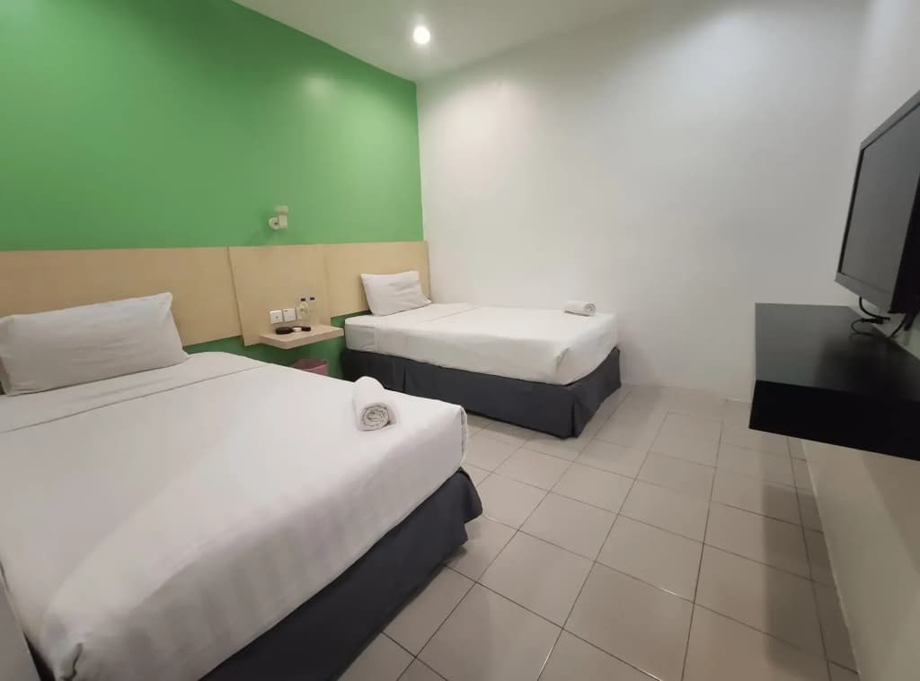 T Hotel Tandop - photo 18