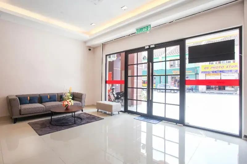 Lumut Hotel by OYO Rooms - photo 11