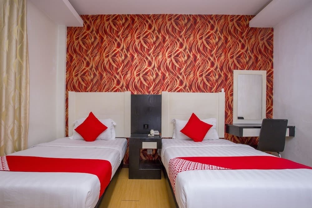 OYO 44037 King Park Hotel - photo 7
