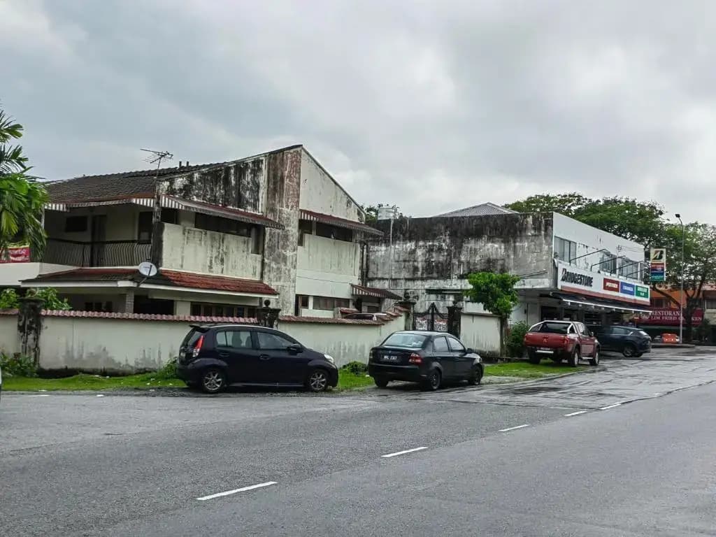 GENIEHOME No10 CLASSIC HOME 5BR6B free Wifi at SS2 PJ - photo 8
