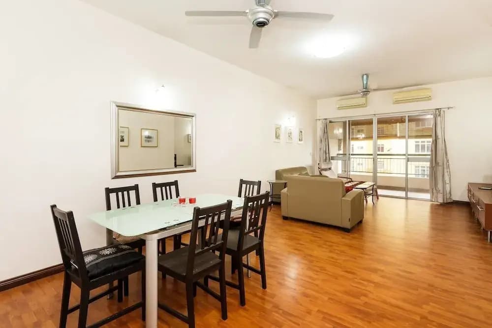 Relaxing & Fresh 3BR Near Klcc - photo 17