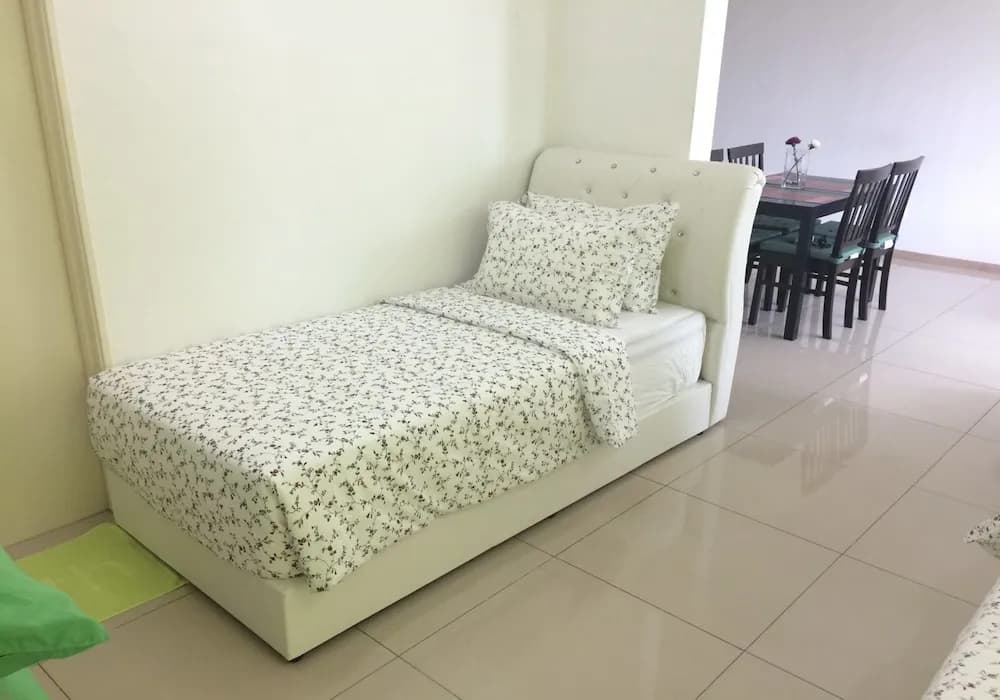 Lawang Suite 1 Bedroom Standard Apartment - photo 4