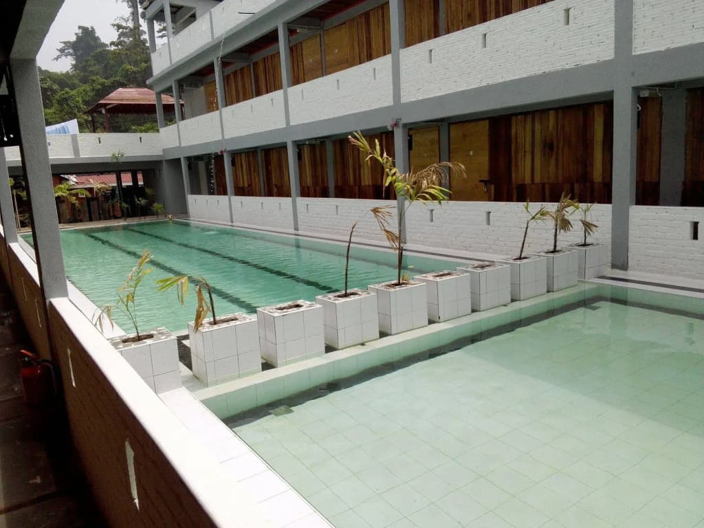 Joe Fisherman Inn - photo 12