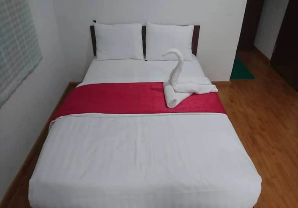 Hotel Mill Road - photo 2