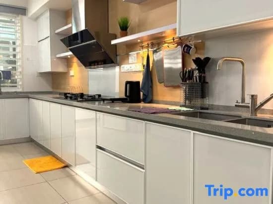 Suriaman Serenity Comfort Home (12-15 Pax) - photo 2