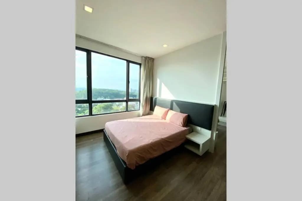 Landmark Residence 2, High Floor with Nice View, Free Parking, TVbox. - photo 12