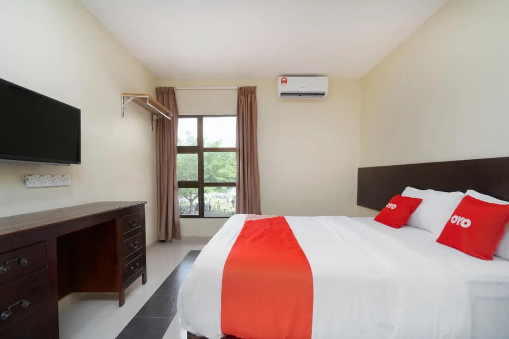 OYO 89960 Manjung Inn Hotel - photo 3