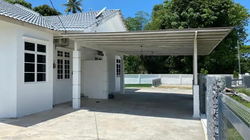Homestay Aston Garden Kb - photo 13