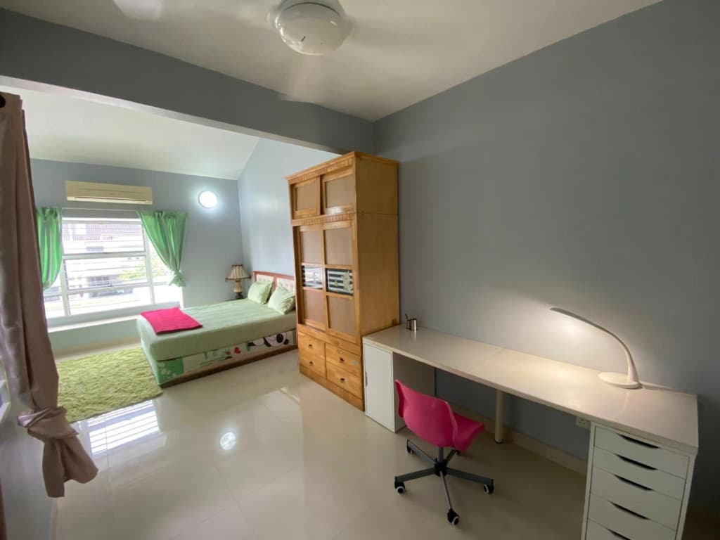 Entire Residential Home•Jia Residences Bkt Serdang沙登温暖的家 - photo 10