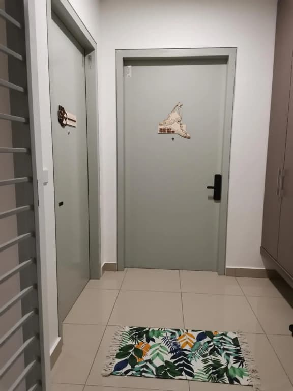 HIJAU Geniehome 2BR Free 99mbps WIFI and Carpark at Utropolis Shah Alam - photo 10