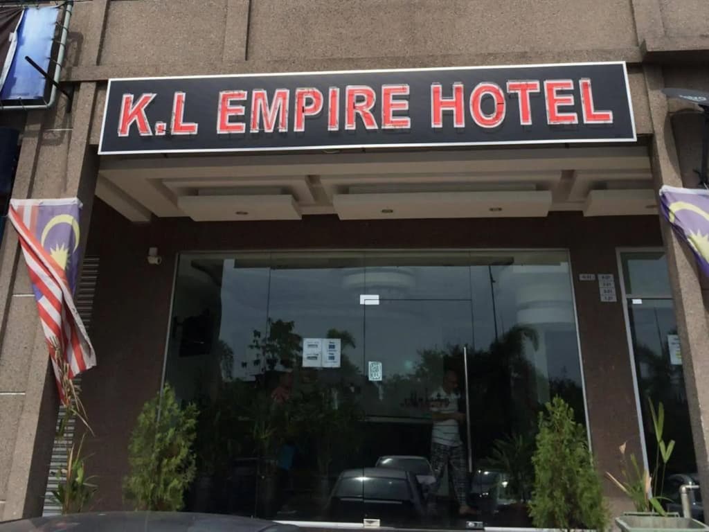 K.L. Empire Hotel - photo 1
