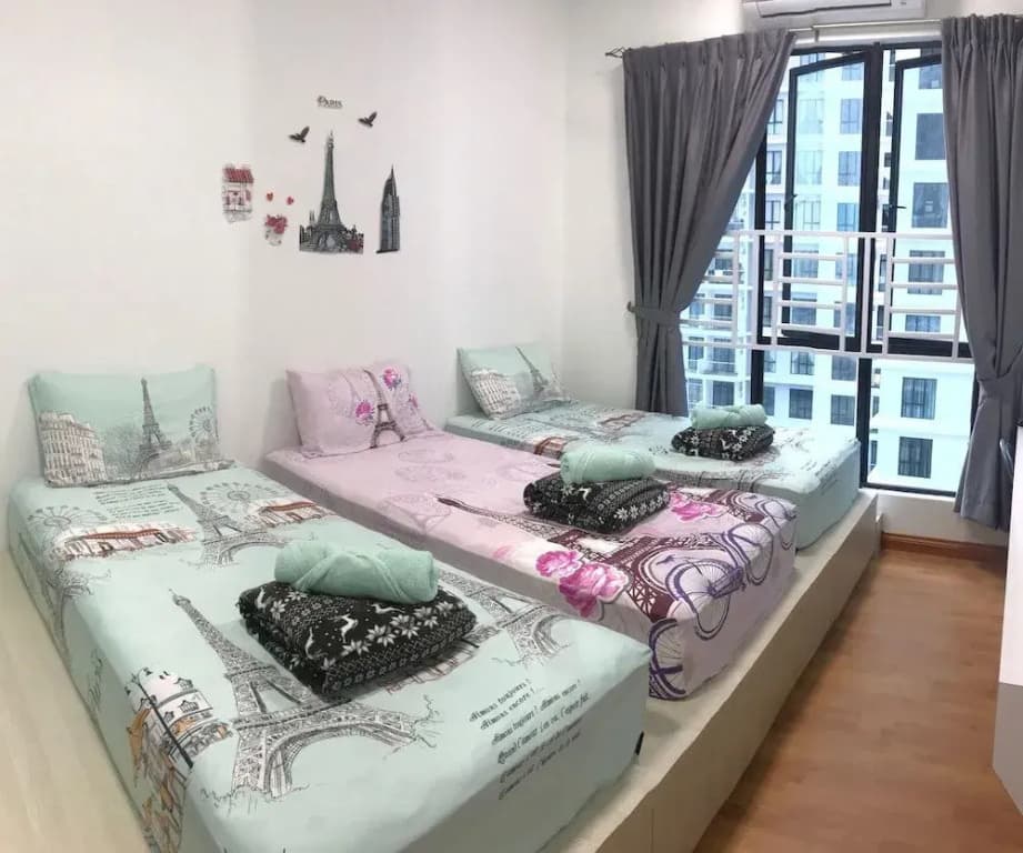 JB Staycation next to Paradigm Mall JB - photo 3
