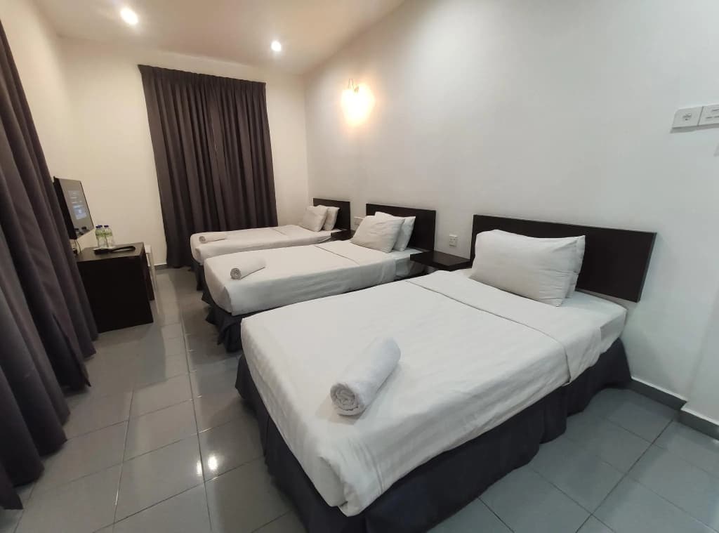 T Hotel Tandop - photo 6