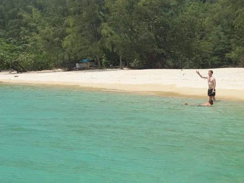 Aguna Resort - photo 2