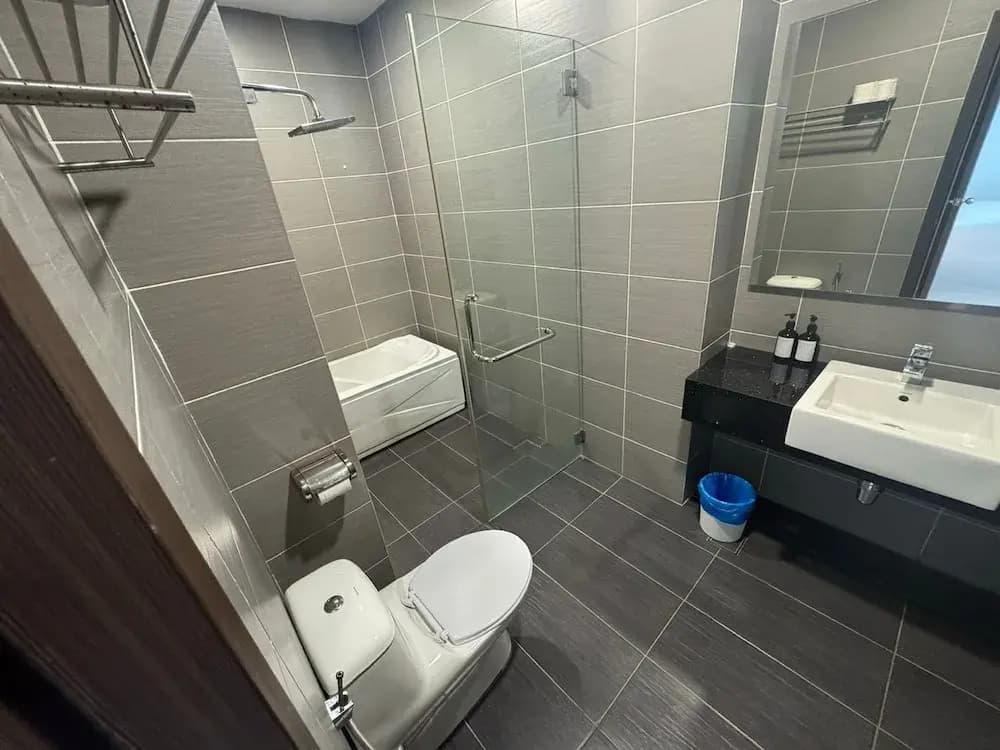 JB City Shopping Mall Apartment - photo 11