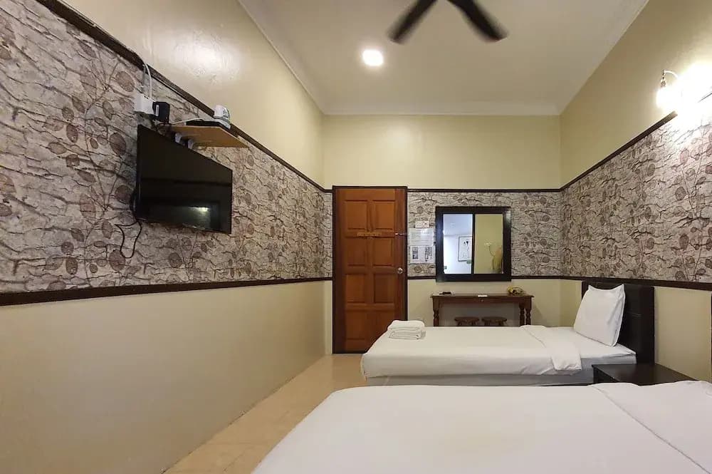 Ardour Lodge - photo 6