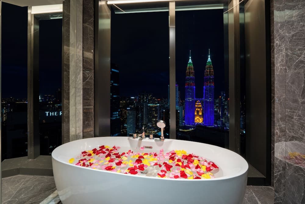 Imperial Luxury Suites KLCC by Moonway - photo 10