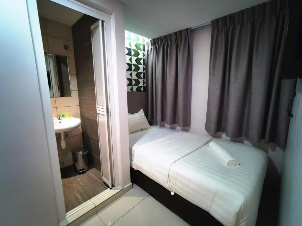 Sovotel Boutique Hotel @ Uptown 28 - photo 10