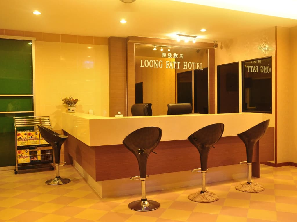 Loong Fatt Hotel - photo 12