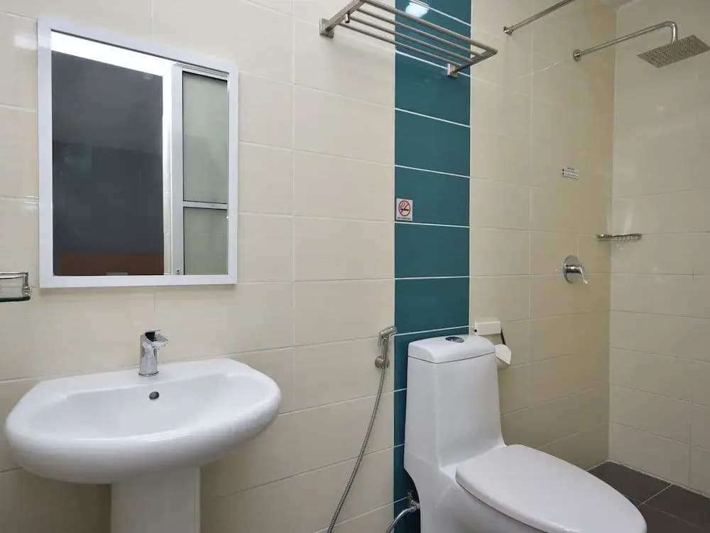 OYO 89344 Labuan Avenue Hotel - photo 9
