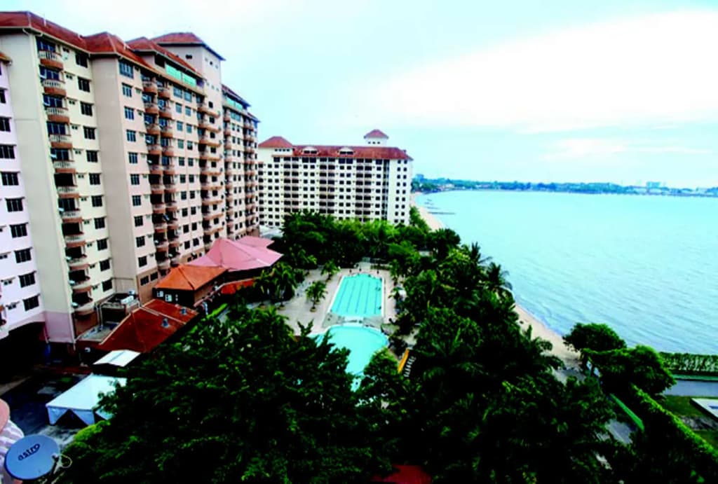 Glory Beach Resort - photo 20