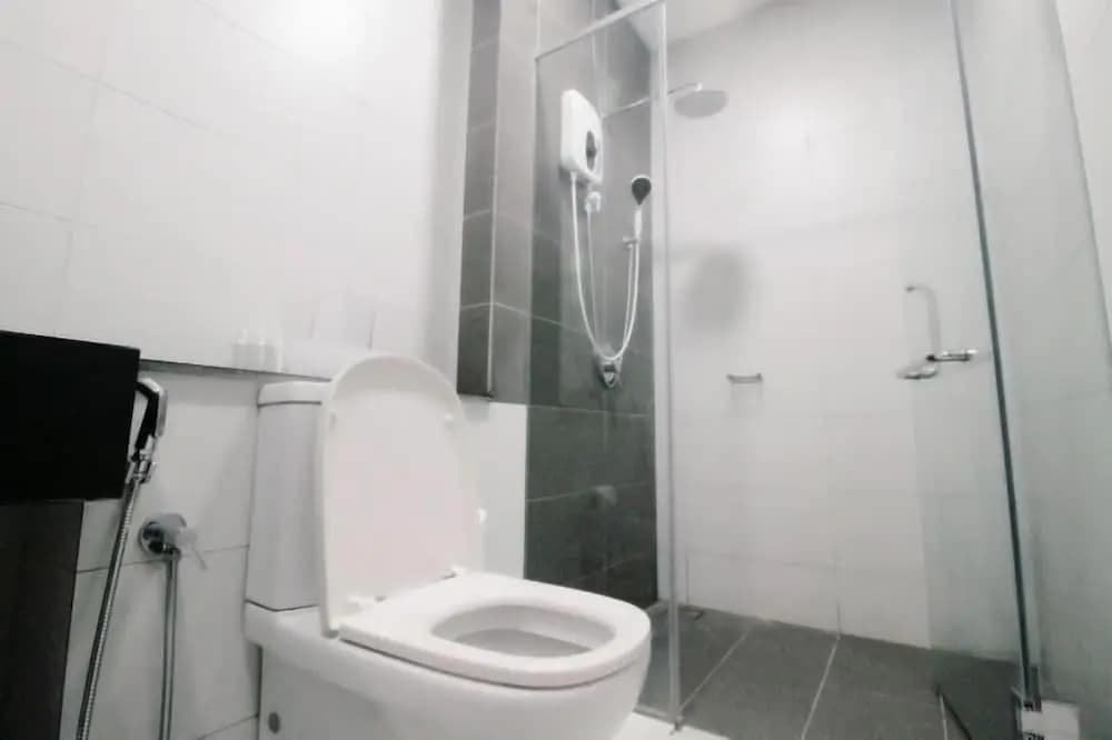 MaxStays - Max Home at Da Men Residences - photo 6