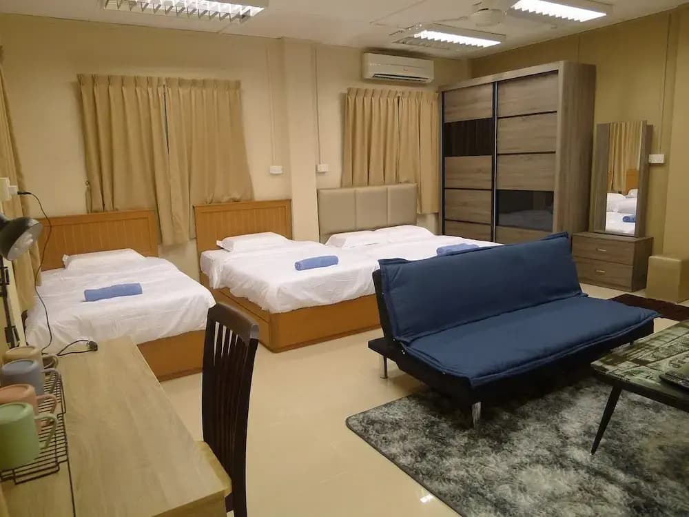 Tfl Homestay - photo 6