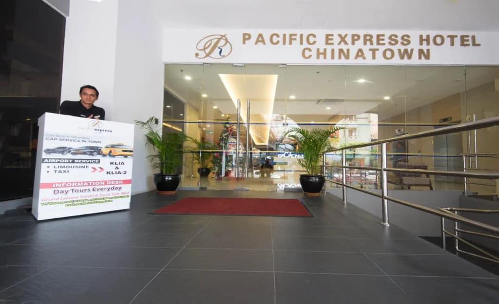 Pacific Express Hotel Chinatown - photo 20