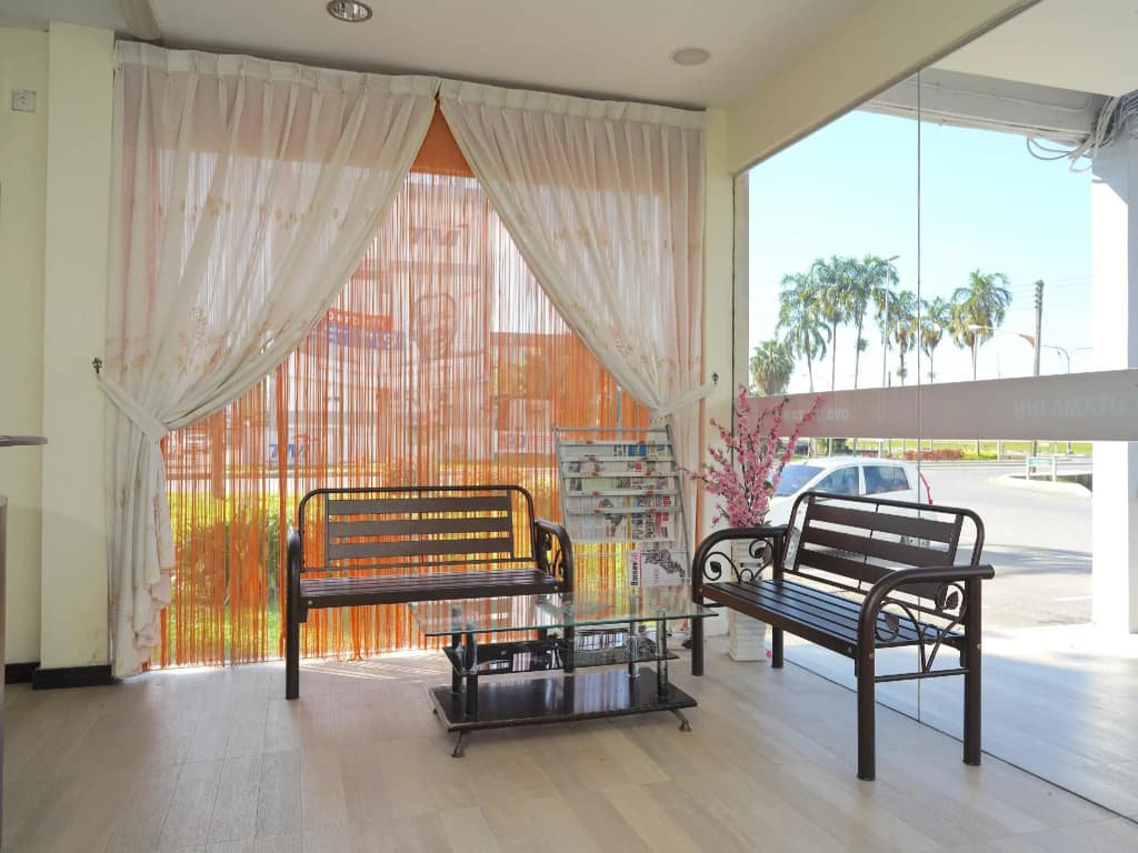 Hotel O Utama Inn - photo 13