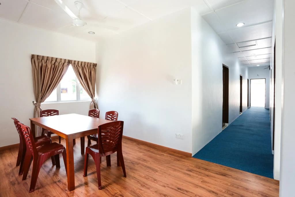 MG Hotel - photo 4