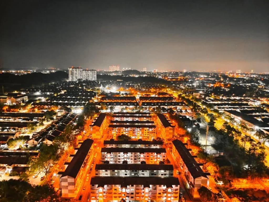 A2603 THE PLATINO NETFLIX PARADIGM MALL By STAY - photo 17