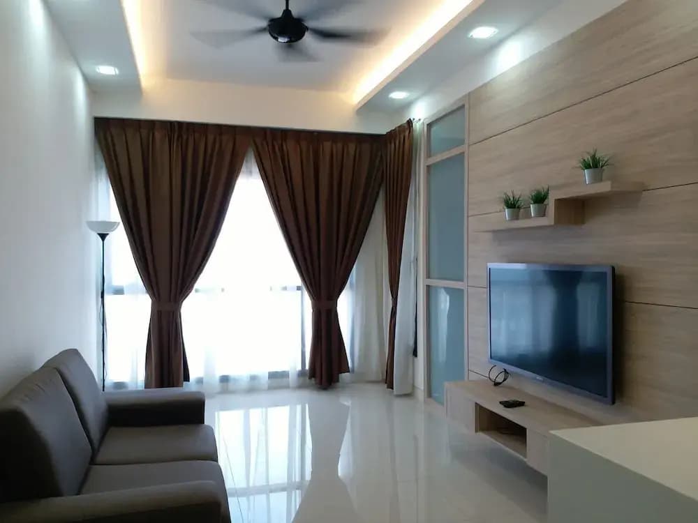 Dashing 1BR Next To Surian MRT 31 - photo 5