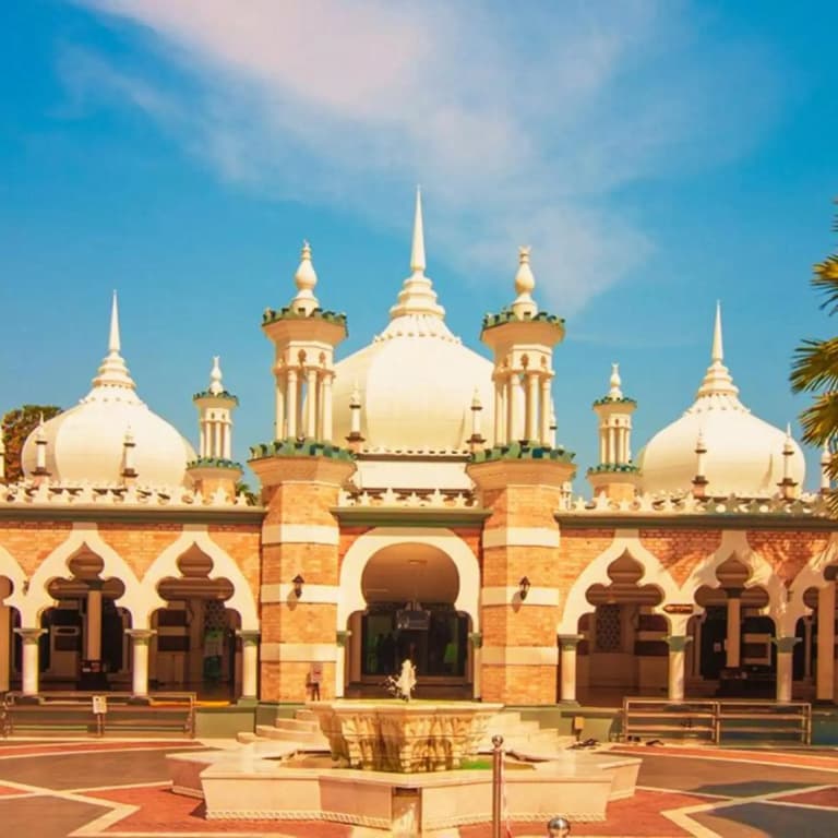 Hotel Zamburger Masjid India KL - photo 17