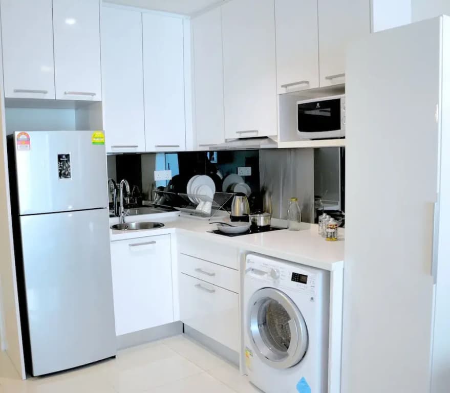 Mystayover at The Summer Suites - photo 26