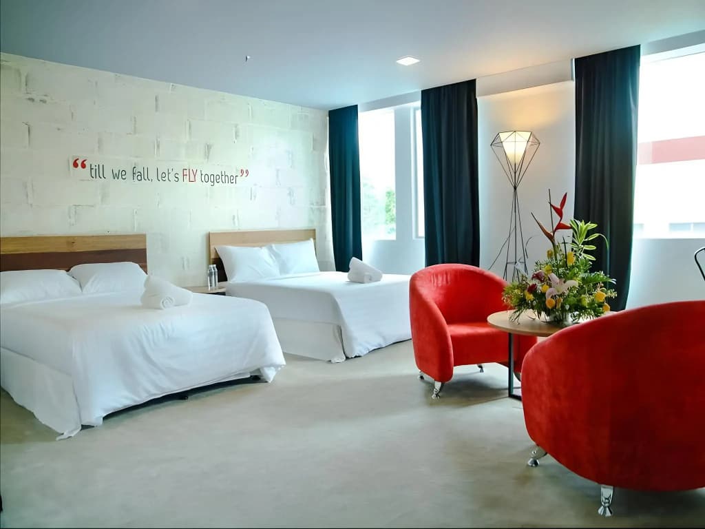 Hotel Regal Vista - photo 4