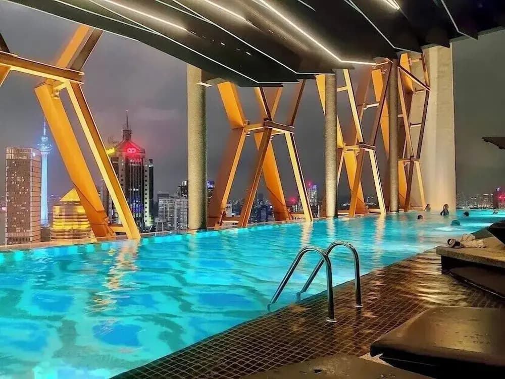 Scarletz Suites KLCC by M SUITES - photo 35