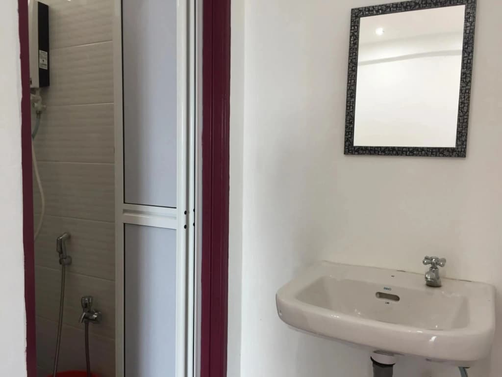 BENUTHOMESTAY - photo 7