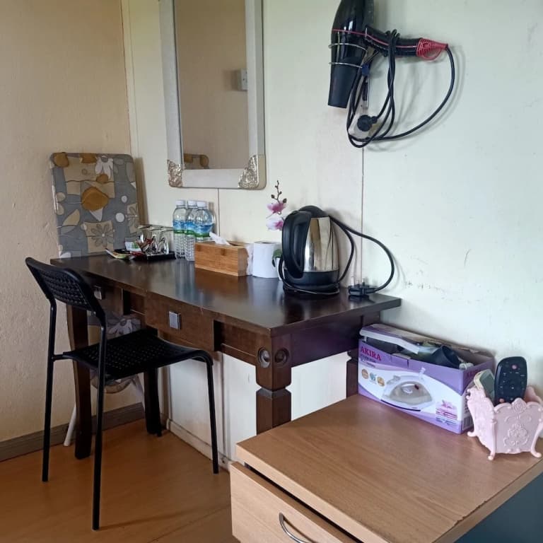 OYO 90366 Home Valley Guesthouse Tambunan - photo 16