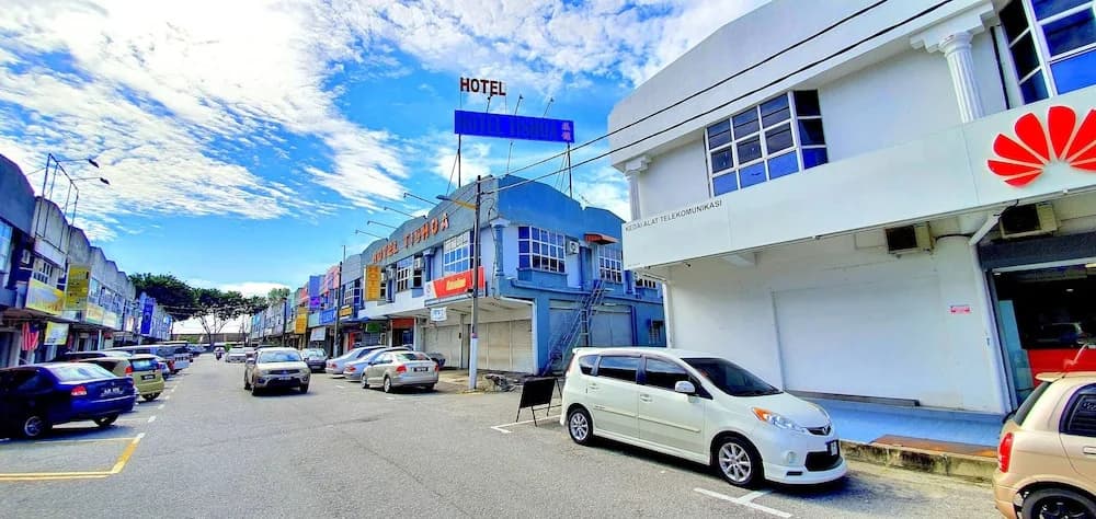 OYO 89737 Hotel Tishoa - photo 14