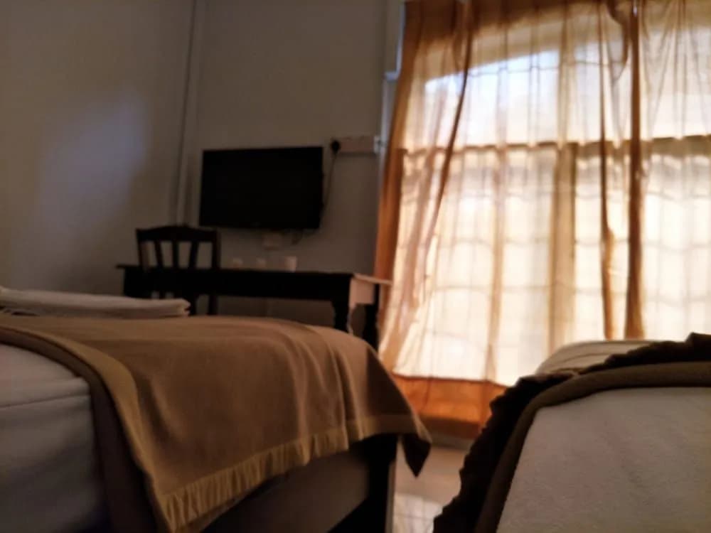 Kimanis Hotel - photo 1