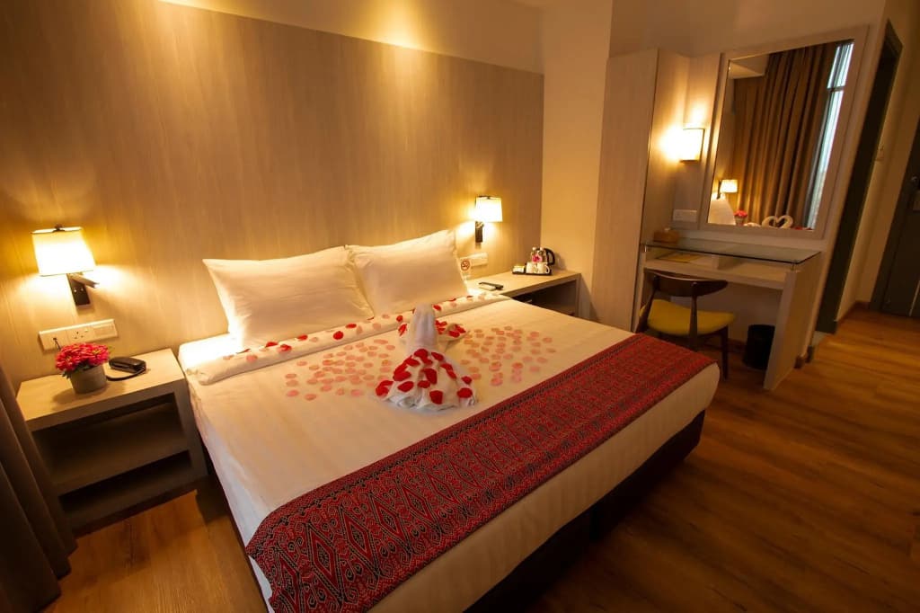 AZ Hotel & Serviced Apartments - photo 6