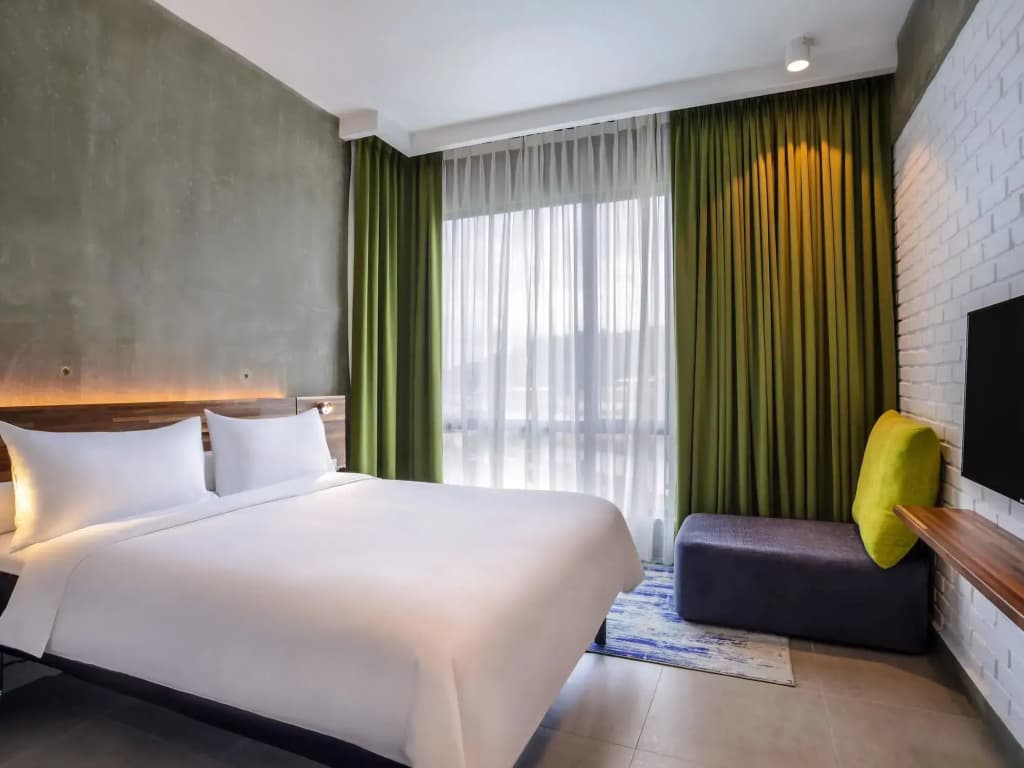 Ibis Styles Kota Kinabalu Inanam Hotel - photo 2