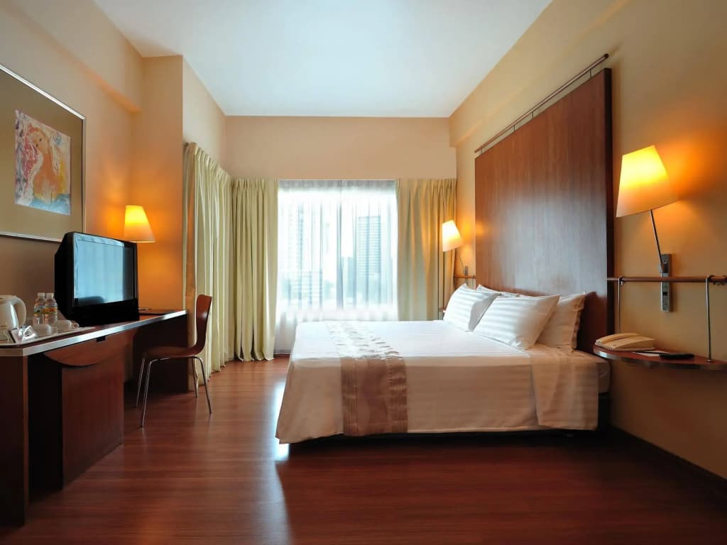 Alpha Genesis Hotel - photo 7