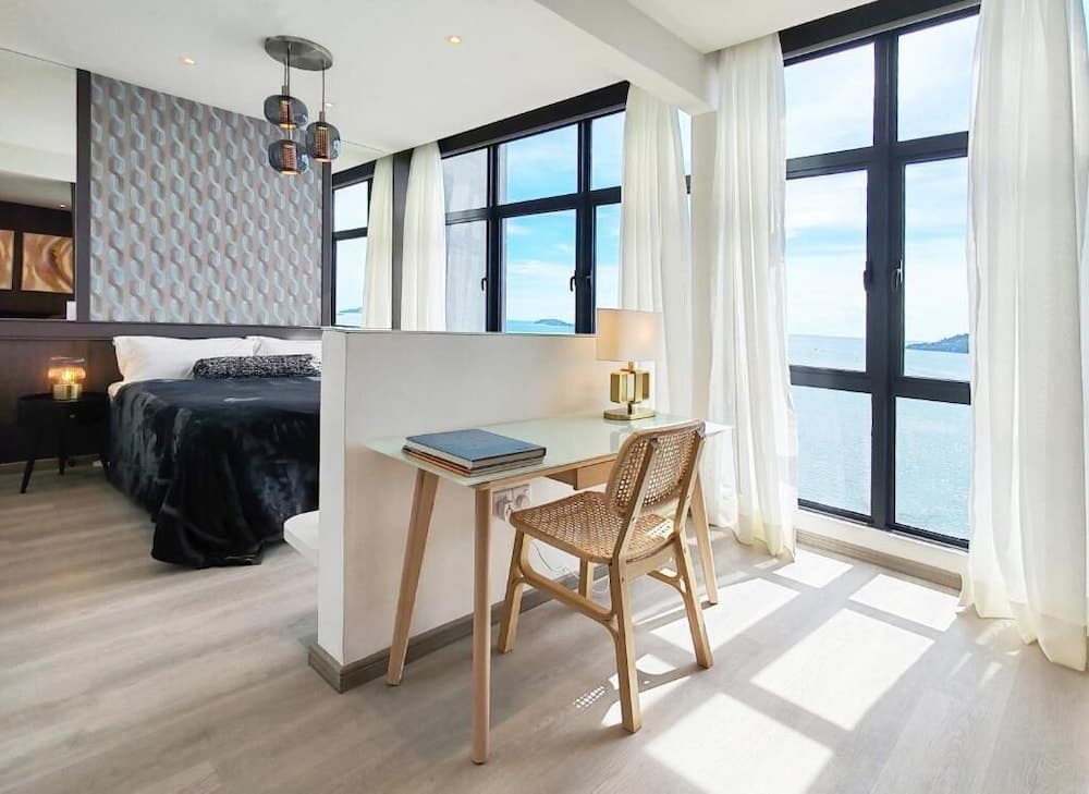Seaview Bliss Studio - Tropical Elegance - photo 6