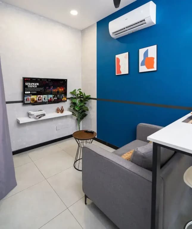 Neu Suites 3rdNvenue by Perfect Host - photo 2