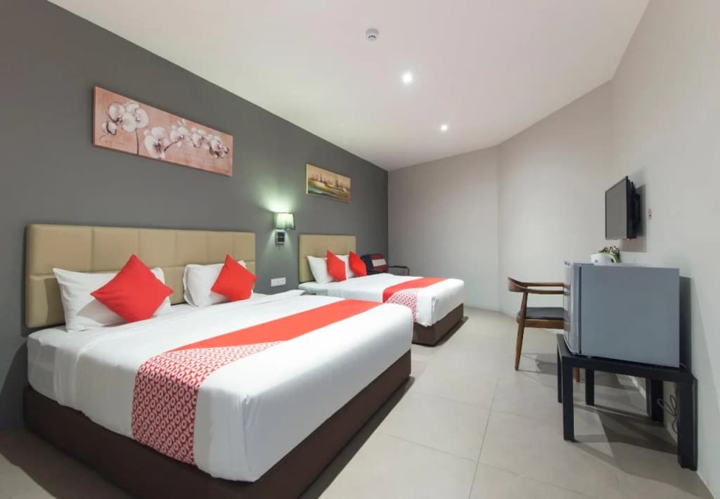 Yootel Boutique Hotel - photo 5