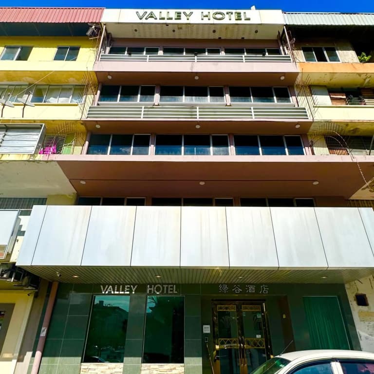 Valley Hotel - photo 32