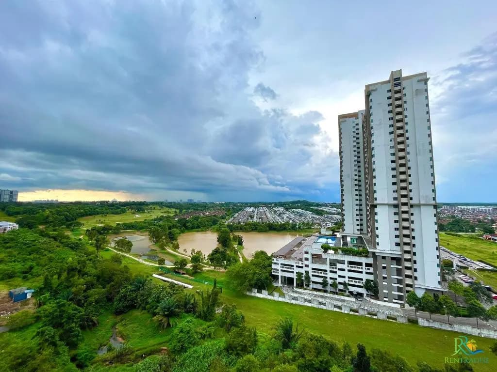 Cube 8 Teens Taman Mount Austin Apartment by Uha - photo 8