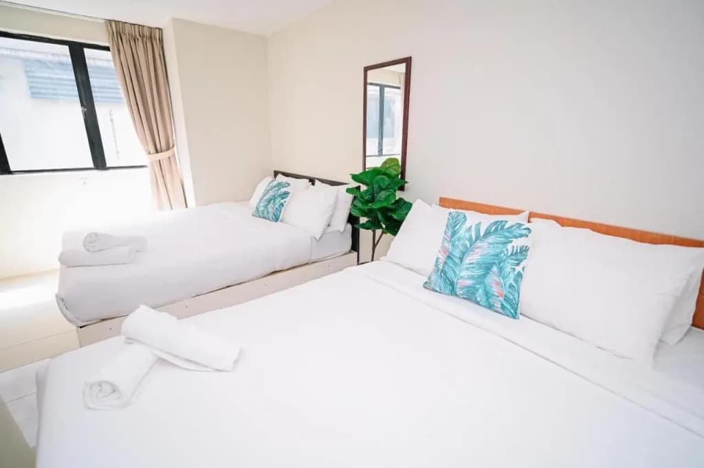 Swiss Cottage Hotel - photo 21