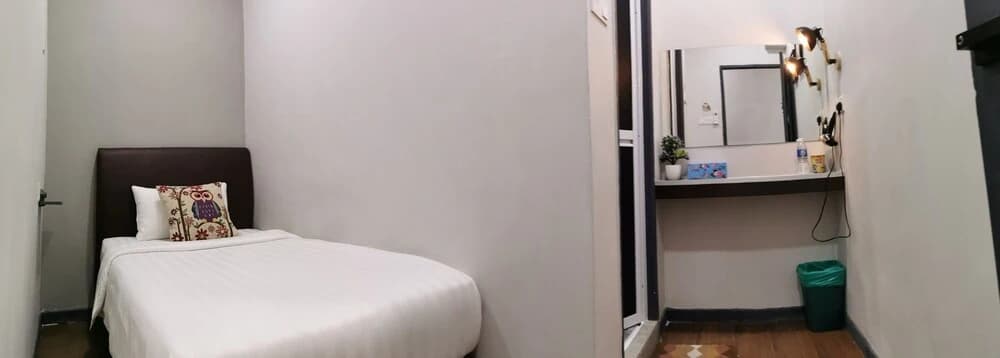 The Nest Hostel Semporna - photo 33